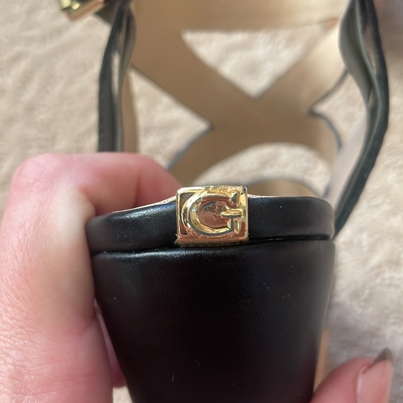 Black Guess wedges - Picture 7 of 7
